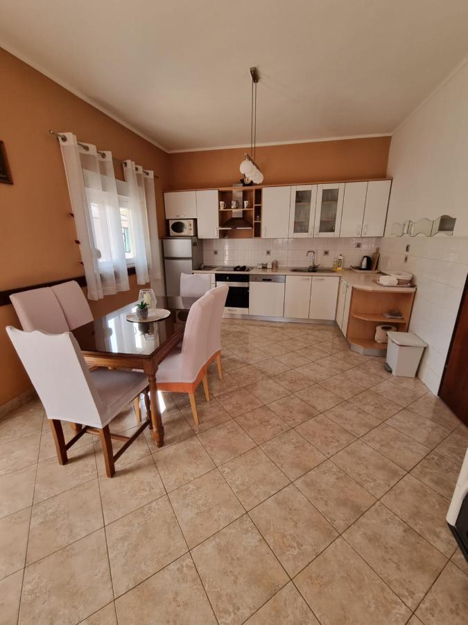Apartments Lili Биоград-на-Мору Экстерьер фото